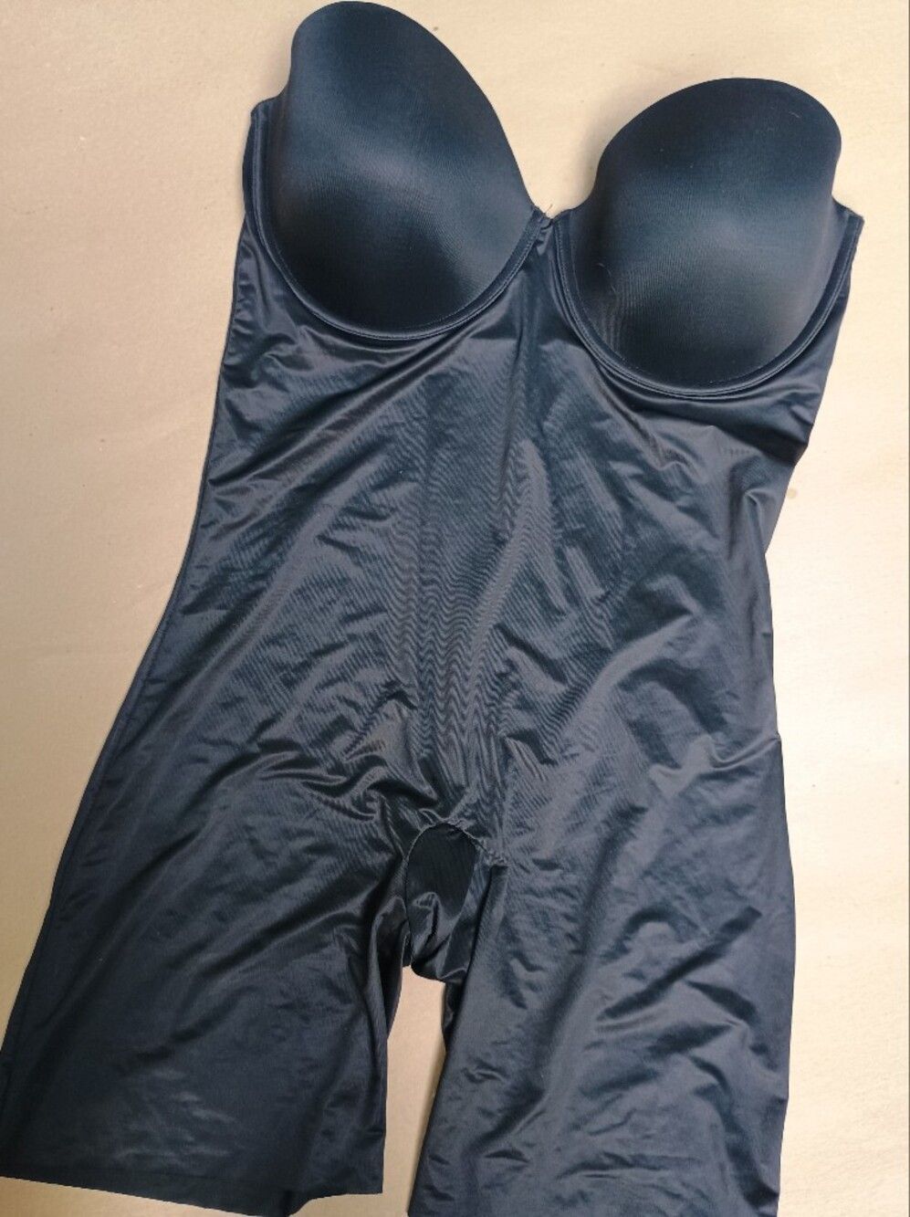 Red Hot SPANX Strapless Cupped Bodysuit Black 2X
